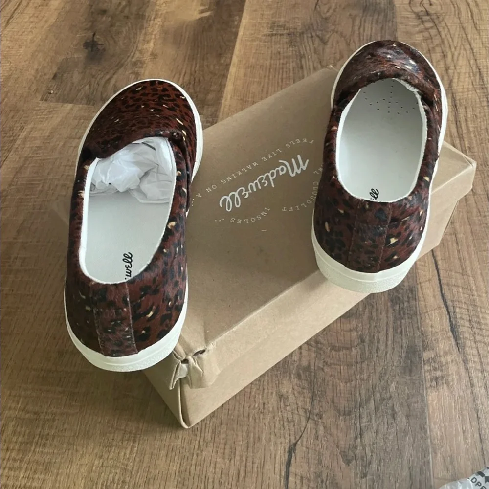 Madewell Woman’s Sidewalk Slip-On Sneakers in mini Leopard Calf Hair New in box